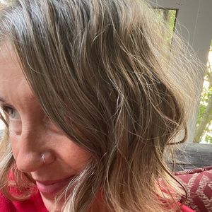 Meet your Posher, Ellen